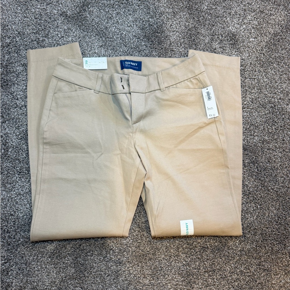 Old Navy Women's Beige Mid Rise Ankle length‎ pants